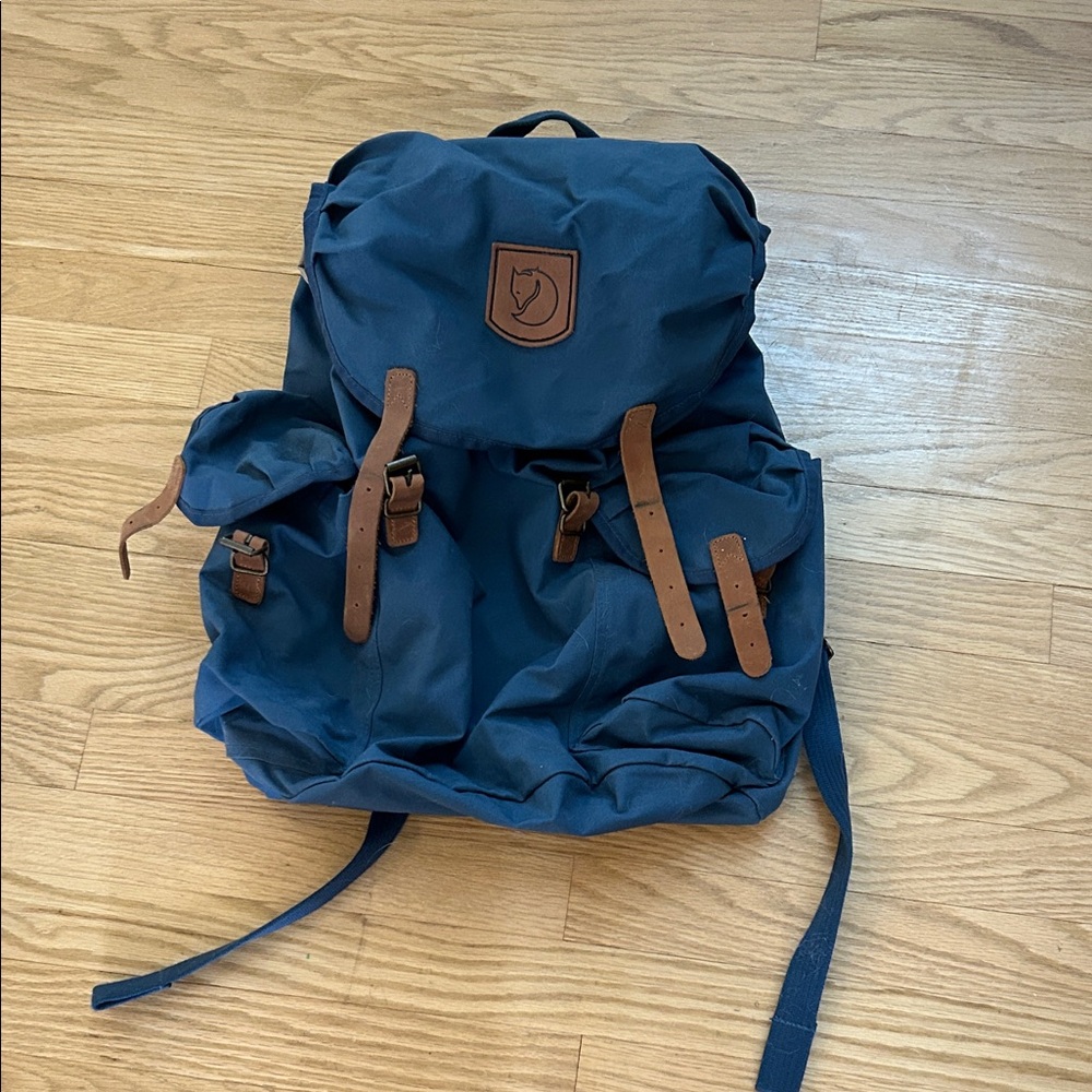 Fjallraven Övik Blue Canvas Backpack 20 with Brown Leather Accents